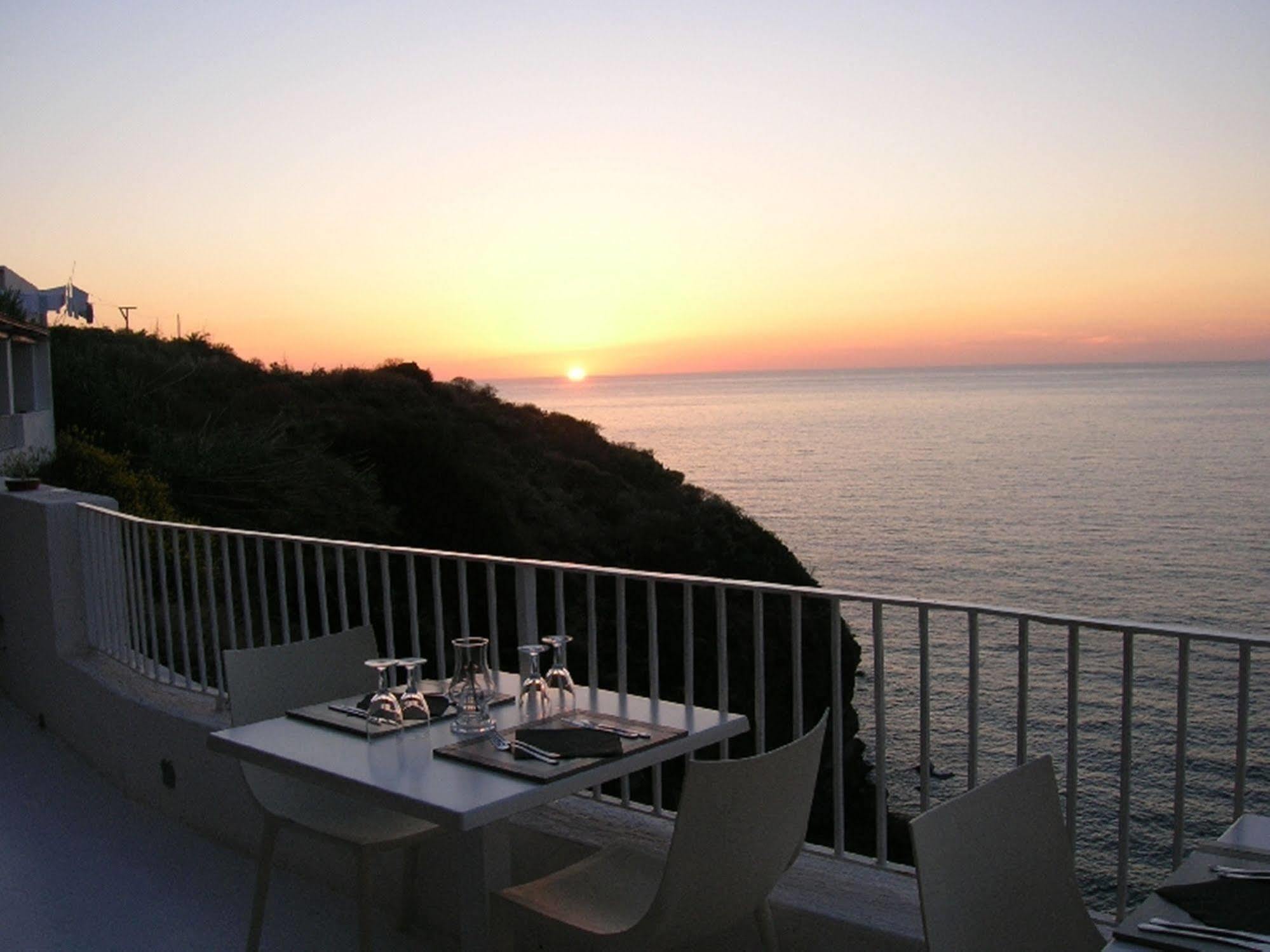 Hotel Santa Isabel Malfa  Εξωτερικό φωτογραφία